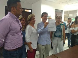 Lee más sobre el artículo El candidato a la Alcaldía de Ibagué Alfredo Bocanegra Varón, inscribió su candidatura en la Registraduría Nacional.