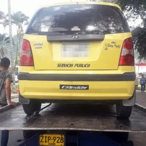 Lee más sobre el artículo Taxi fue inmovilizado por prestar servicio ilegal a través de plataforma tecnológica
