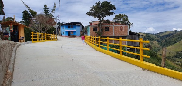 En este momento estás viendo Invierten $1.500 millones en recuperación de vía principal  en San Juan de la China