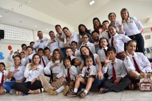 Lee más sobre el artículo Más de 100 estudiantes sordos reciben educación incluyente en colegios públicos de Ibagué