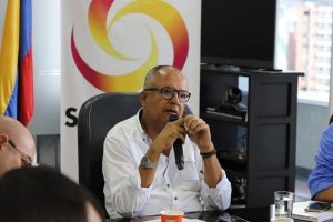 Lee más sobre el artículo Por presuntas irregularidades en proceso de selección contractual, Procuraduría abrió investigación al Gobernador del Tolima