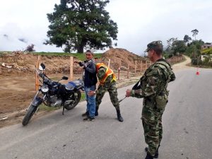 Lee más sobre el artículo Con la campaña «Plan Tricolor» de la Sexta Brigada del Ejército Nacional, los visitantes pueden sentirse seguros en el Tolima