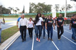 Lee más sobre el artículo Se habilitó el primer estadio de atletismo del Tolima en compañía de Caterine Ibargüen