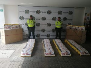 Lee más sobre el artículo Policía Tolima incautó en Melgar cargamento ilegal de juguetes