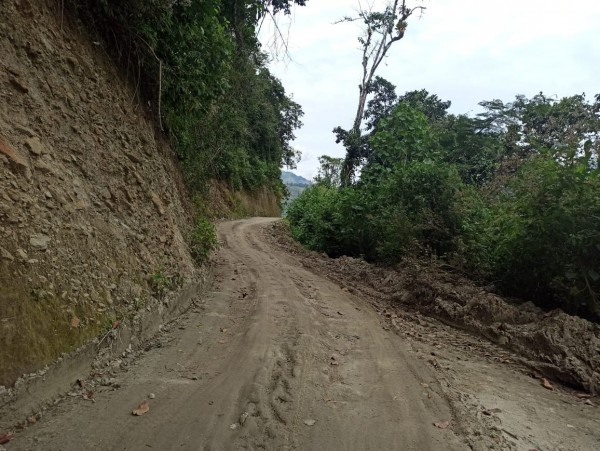 Lee más sobre el artículo Alcaldía habilita vía alterna entre Tapias e Ibagué por obras de alcantarillado