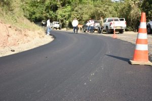 Lee más sobre el artículo Avanzan obras en la vía Chaparral – San Antonio