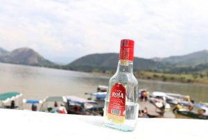 Lee más sobre el artículo Con ventas de Aguardiente Tapa Roja se espera incrementar transferencias para la salud