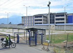 Lee más sobre el artículo Suspendidas las visitas a la cárcel de Picaleña