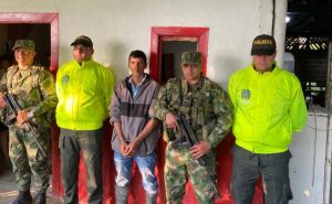 Lee más sobre el artículo Capturado alias ‘Guadalupe’, máximo cabecilla del ELN en el centro del país