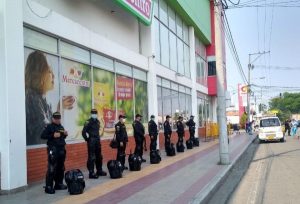 Lee más sobre el artículo Policía Tolima activó grupo para prevenir saqueos en los municipios del departamento