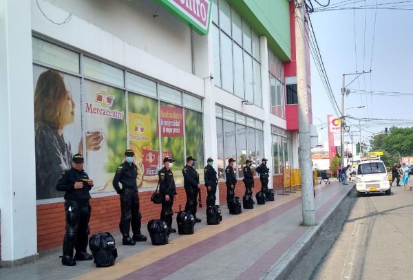 Lee más sobre el artículo Policía Tolima activó grupo para prevenir saqueos en los municipios del departamento