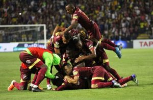 Lee más sobre el artículo Colombianos no podrán asistir a estadios por un buen tiempo