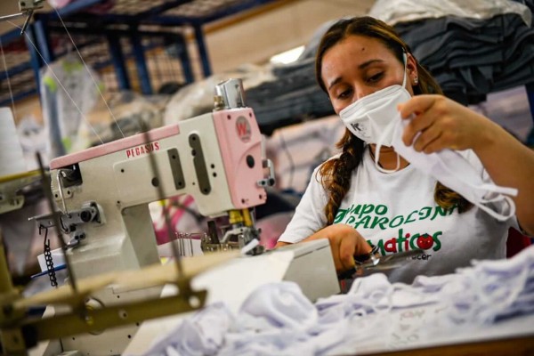 Lee más sobre el artículo Tomaticos abre convocatoria pública de empleo para confección de elementos de protección