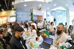 Lee más sobre el artículo Alcaldía de Ibagué adelanta estrategias de apoyo para empresarios del sector turismo