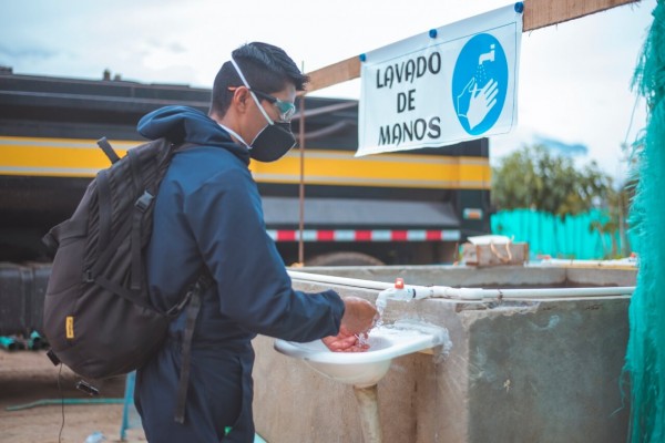 Lee más sobre el artículo Autoridades verifican cumplimiento de los protocolos de bioseguridad en obras públicas de Ibagué