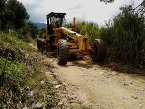 Lee más sobre el artículo Inicia intervención en la red vial terciaria de Ibagué