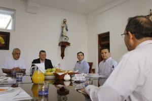 Lee más sobre el artículo Gobierno departamental prepara protocolos de bioseguridad para la futura reapertura de las iglesias