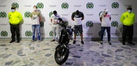 Lee más sobre el artículo Asegurados presuntos miembros de una organización delincuencial por múltiples delitos en Ibagué