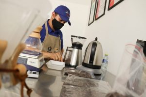 Lee más sobre el artículo Caficultores del sur del Tolima tienen nuevo laboratorio de catación
