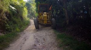 Lee más sobre el artículo Habitantes de corregimientos Cay y La Florida se benefician con mejoramiento de 7 kilómetros de vía