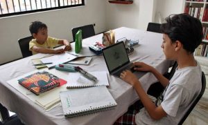 Lee más sobre el artículo Instituciones educativas del Tolima seguirán en clases virtuales desde casa