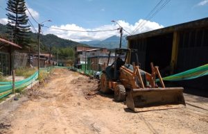 Lee más sobre el artículo Inician obras de pavimentación en el barrio Miramar de Ibagué