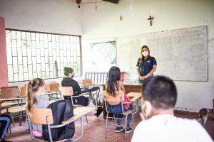 Lee más sobre el artículo Con alternancia y de manera gradual, 108 estudiantes del sector rural regresarán a clases presenciales