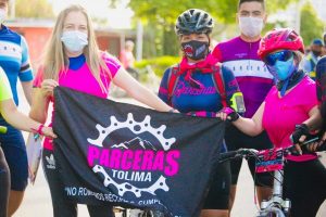 Lee más sobre el artículo La ‘Ruta Fucsia’ pedaleó contra el cáncer de seno en Ibagué