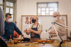 Lee más sobre el artículo Conservatorio del Tolima será pionero en Suramérica en impartir la carrera de Luthería