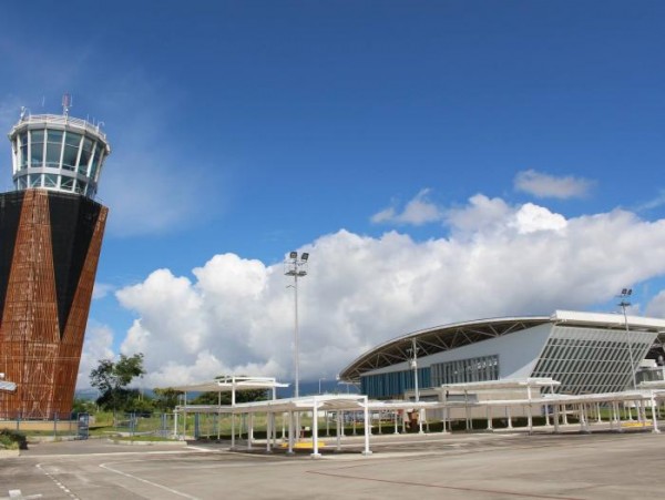 Lee más sobre el artículo Se reactivan vuelos nacionales en el Aeropuerto Perales de Ibagué