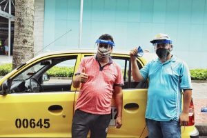 Lee más sobre el artículo Más de 200 taxistas de Ibagué recibieron elementos de protección para el Covid-19