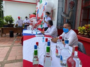 Lee más sobre el artículo EDAT y Fábrica de Licores del Tolima presentan alianza estratégica para Navidad