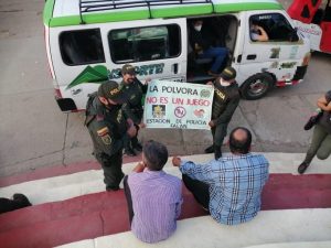Lee más sobre el artículo En Falan, la Policía Tolima realizó campaña de prevención denominada ‘La pólvora no es un juego’