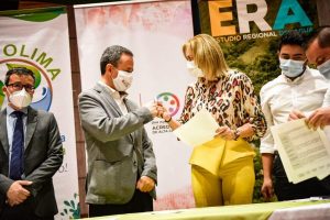 Lee más sobre el artículo Cortolima y UT firmaron convenio que evaluará la cantidad y calidad de agua del departamento