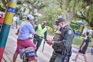 Lee más sobre el artículo Autoridades han impuesto 297 comparendos por incumplir la medida de confinamiento en Ibagué