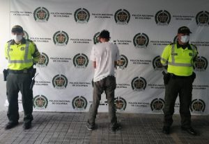 Lee más sobre el artículo Lo capturaron por ofrecerle 50 mil pesos a un Policía en Melgar
