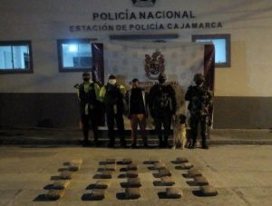 Lee más sobre el artículo Autoridades incautaron 25.000 dosis de marihuana en Cajamarca