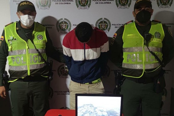 Lee más sobre el artículo Lo capturaron tras robarle el bolso a una mujer en Ibagué