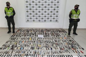 Lee más sobre el artículo Autoridades incautaron 456 armas blancas en el municipio de El Espinal