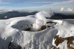 Lee más sobre el artículo Se fortalece comunicación en municipios del área de influencia al Volcán Nevado del Ruíz