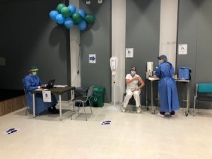 Lee más sobre el artículo Continúa la vacunación contra el COVID-19, 1.032 nuevas dosis llegaron a Ibagué
