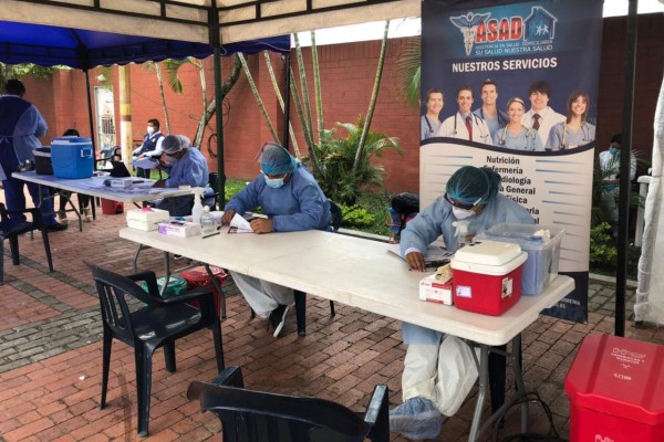 En este momento estás viendo ¡Pilas! Hoy se tomarán pruebas gratuitas de COVID-19 en la comuna Uno de Ibagué