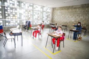 Lee más sobre el artículo Instituciones educativas de Ibagué avanzan con la implementación de la alternancia