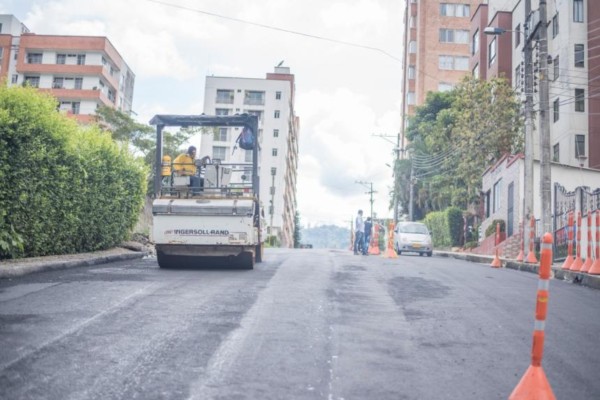 Lee más sobre el artículo Más de $ 15.000 millones se invertirán en obras de mejoramiento vial en Ibagué