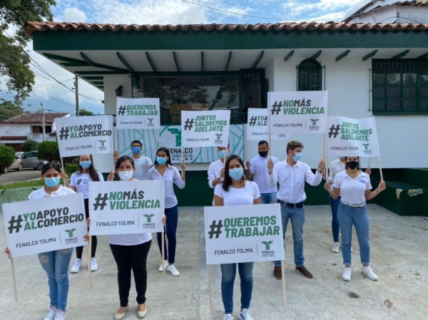 Lee más sobre el artículo Con un acto simbólico Fenalco Tolima hizo un llamado a la paz
