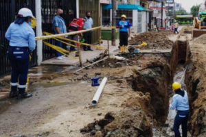 Lee más sobre el artículo Iniciaron las obras de reposición de redes de acueducto y alcantarillado en Ibagué