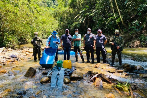 Lee más sobre el artículo Autoridades capturaron a un hombre por minería ilegal en Mariquita