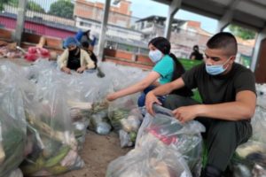 Lee más sobre el artículo Campesinos de Santa Isabel vendieron más de 1.300 mercados en Ibagué