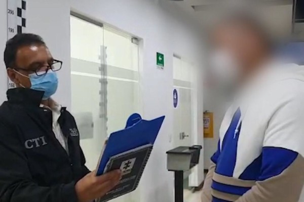 Lee más sobre el artículo Fiscalía capturó a mayor de la Policía por el asesinato de Santiago Murillo