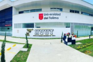 Lee más sobre el artículo Hospital Veterinario de la UT, galardonado como mejor clínica veterinaria de la región